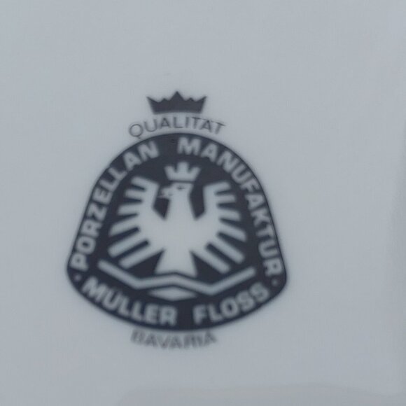 Vintage BERLIN Collector Plate Black and White Qualitat Bavaria Porcelain Muller - Picture 3 of 4